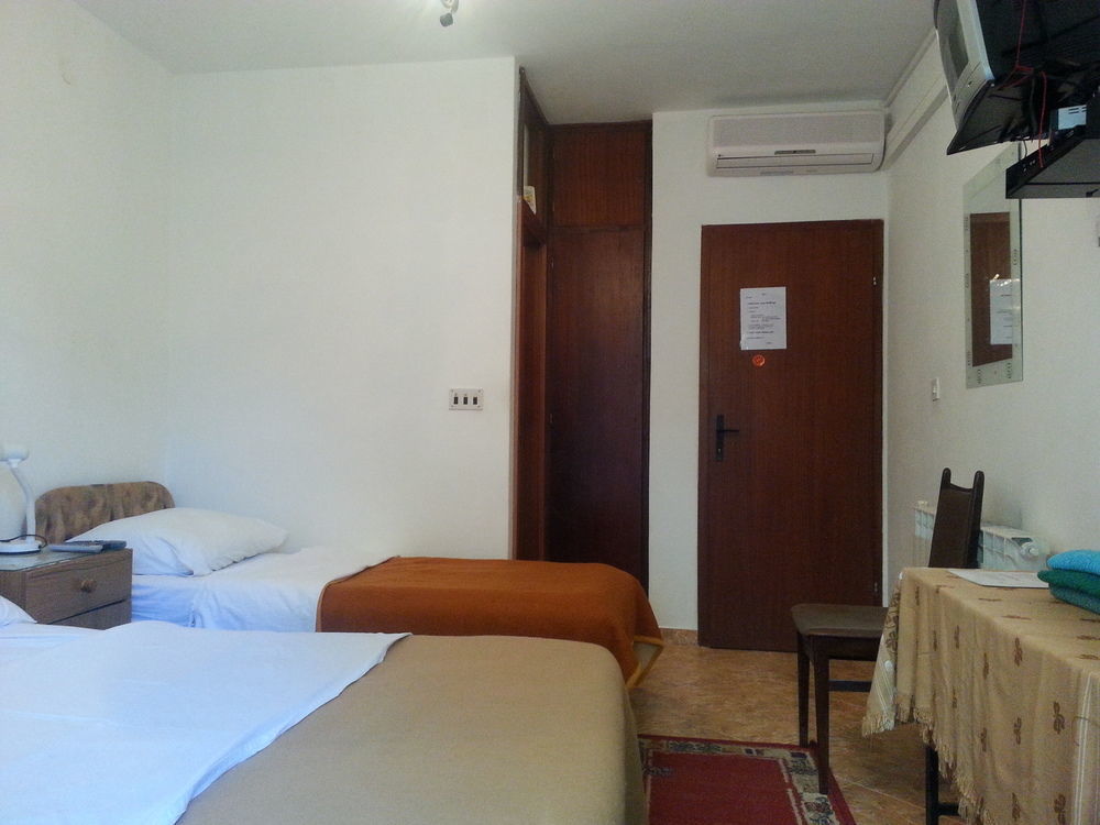 Tea Hotel 3*